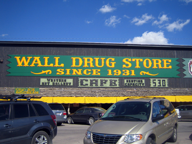 D1_WallDrug.jpg