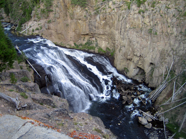 D3_YSWaterfall.jpg